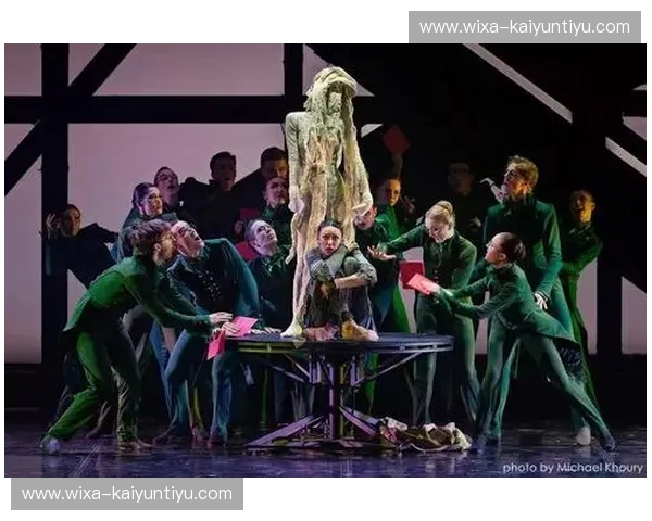 宿命的黄金色与高卢之蓝:当桑巴舞步遇见法兰西协奏曲 宿命的黄金色与高卢之蓝:当桑巴舞步遇见法兰西协奏曲